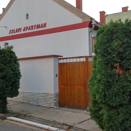 Szlavi