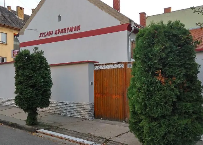 Szlavi